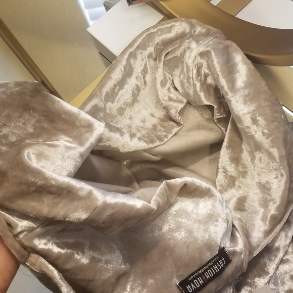 Fashion Nova Bodysuit - Picture 5 of 5